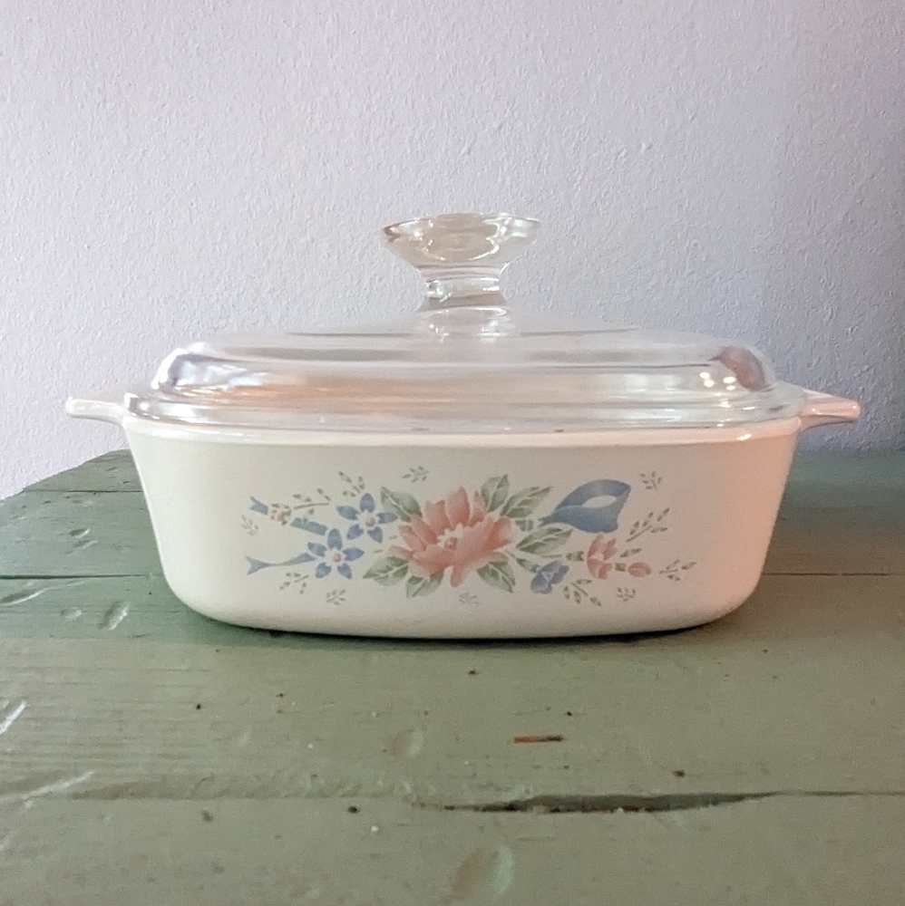 Corningware Casserole Dish 1L Pyrex Lid